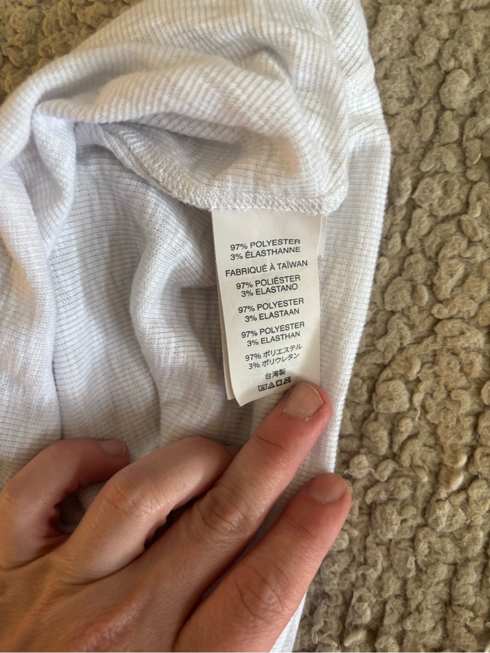 Vuori White Ribbed Racerback Tank Top - Picture 4 of 4
